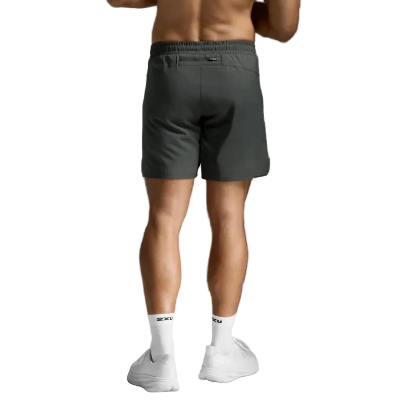 2XU Mens Aero 7-inch Running Shorts - Image 2
