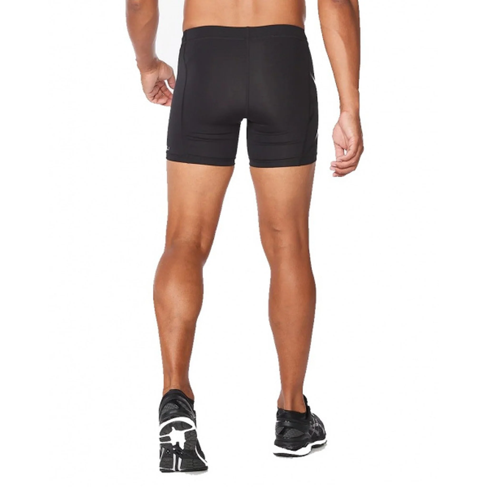 2XU Mens TR2 Compression 1/2 Shorts - Image 2