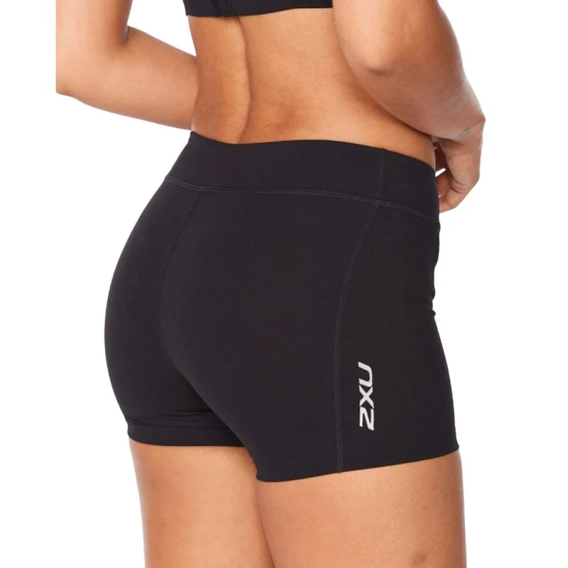 2XU Womens Form Mid-Rise Compression 4-inch Shorts - Image 2