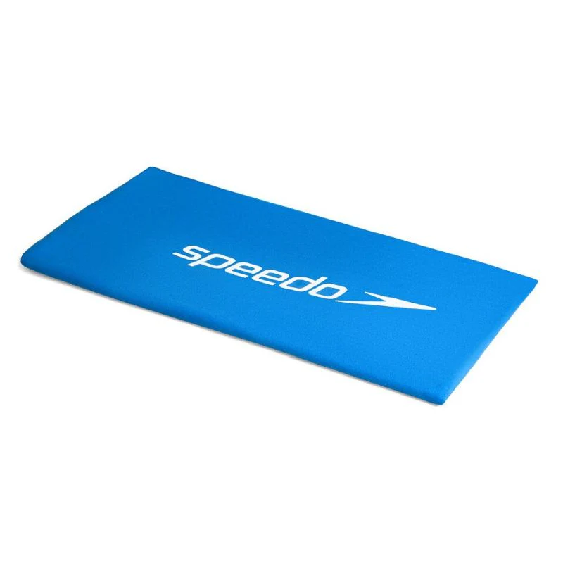 Speedo Microfibre Towel - Image 2