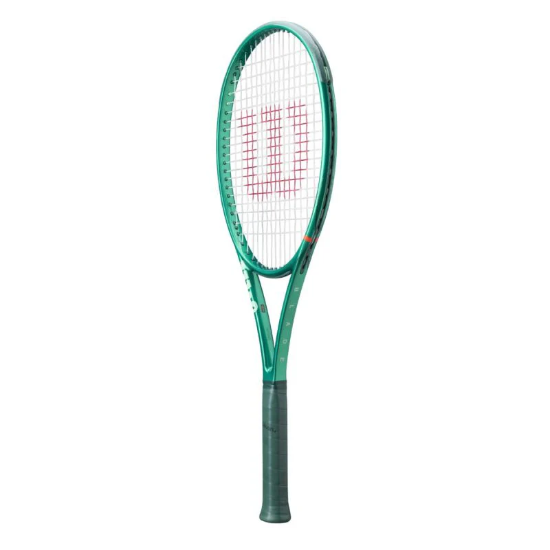 Wilson Blade 98 16x19 v10 Tennis Racquet - Image 3